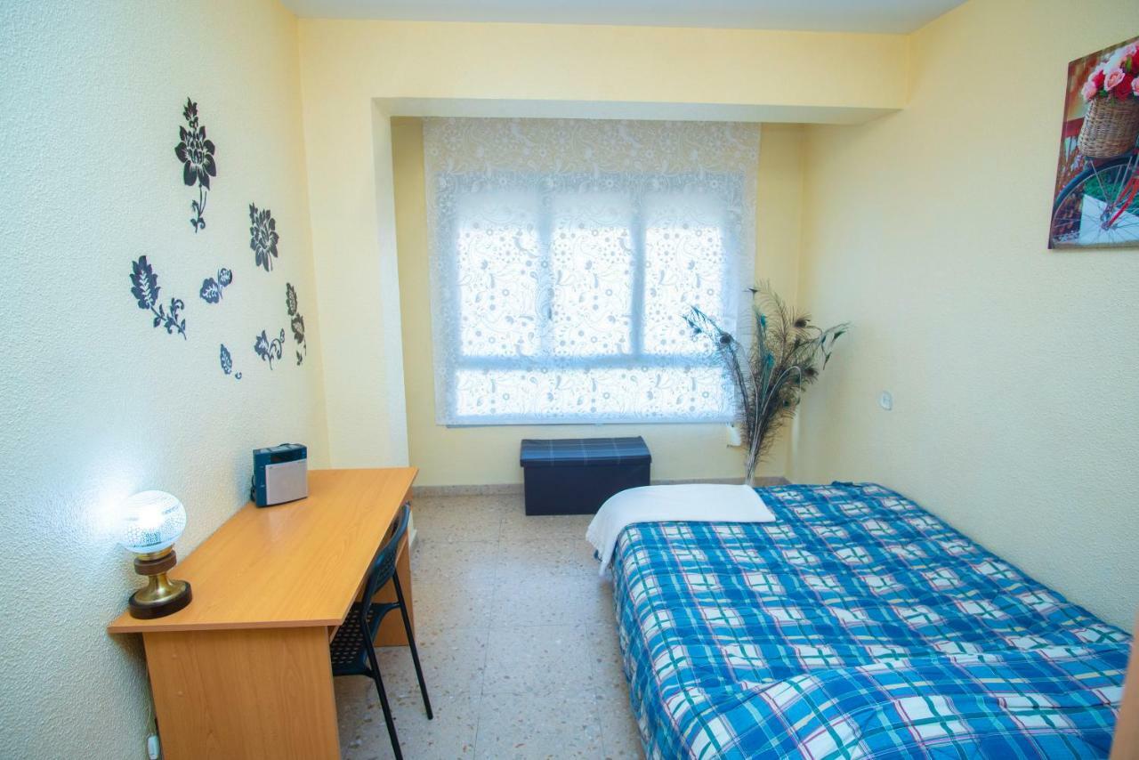 Apartamento Comodo A 10 Min Del Centro Аликанте Экстерьер фото
